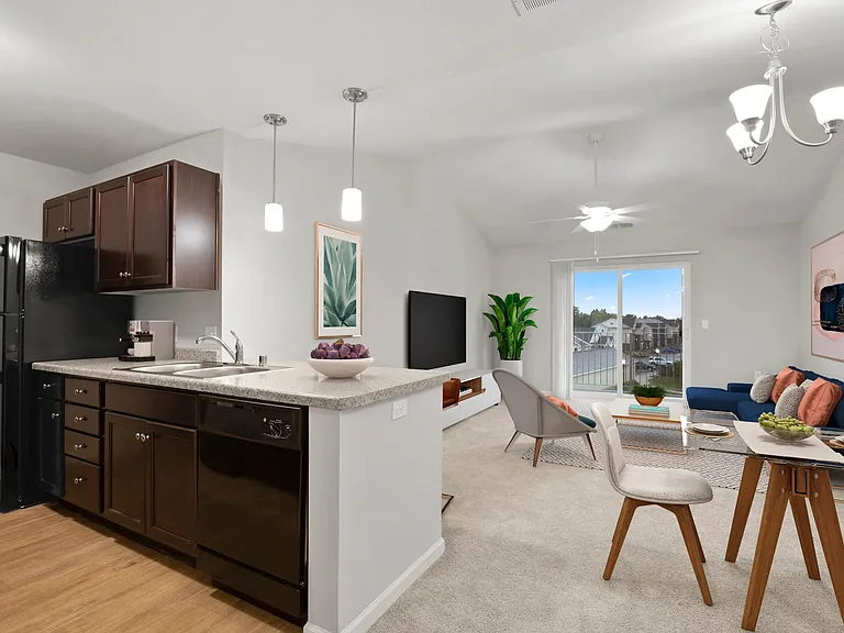 River Hills Apartments — Photo 64