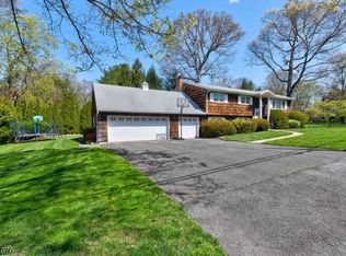 117 Carlisle Ter, Ridgewood, NJ 07450