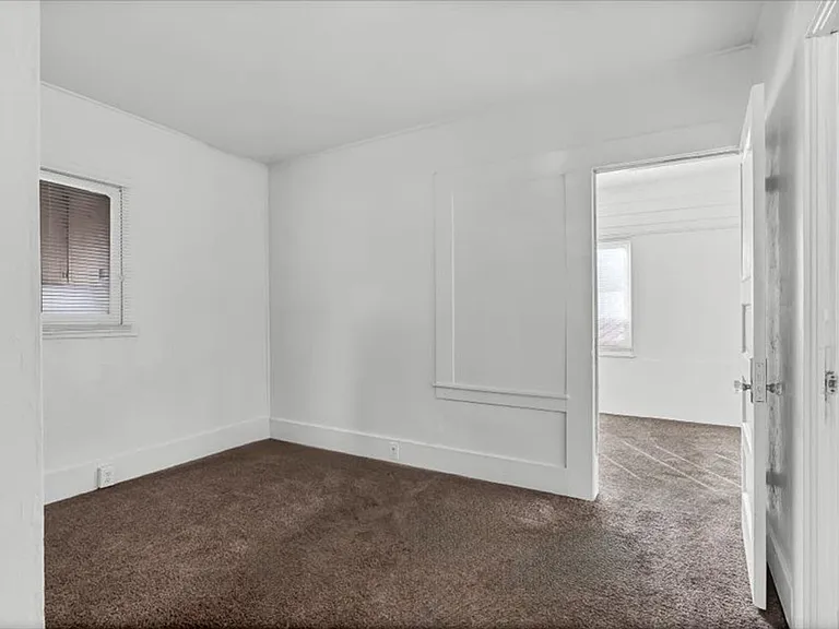 333 E Ivy St — Photo 12