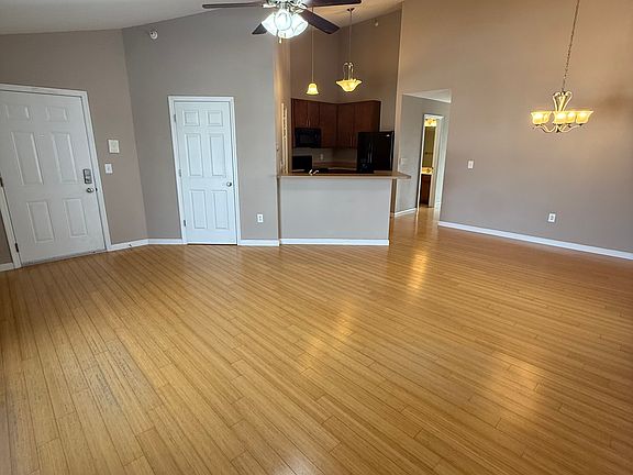 2nd image of 716 Harbor Woods Dr D