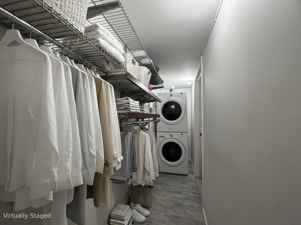 89 Webster Avenue image 7 of 20