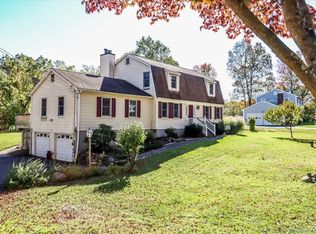 54 Jeremiah Rd, Sandy Hook, CT 06482