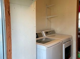 1916 Coral Rd, Azle, TX 76020