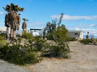 39251 Dobbins Ln, Salome, AZ 85348