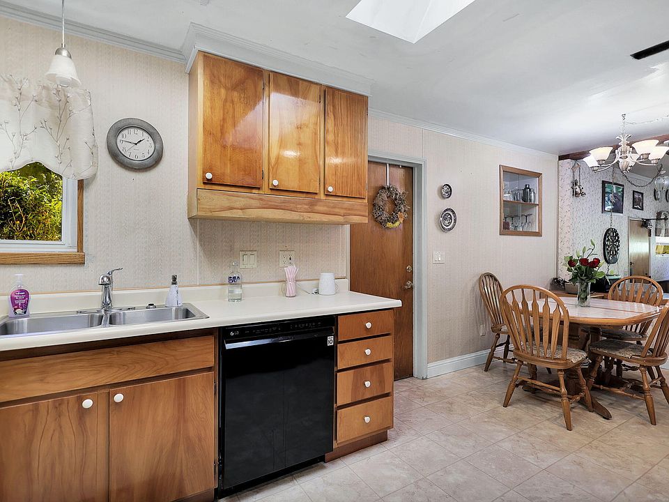 2933 Shasta View Dr, Redding, CA 96002 Zillow