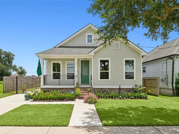 1811 Center St, Arabi, LA 70032