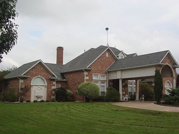 3rd image of 925 County Road 14400