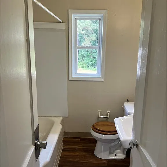 202 Monticello Dr — Photo 11