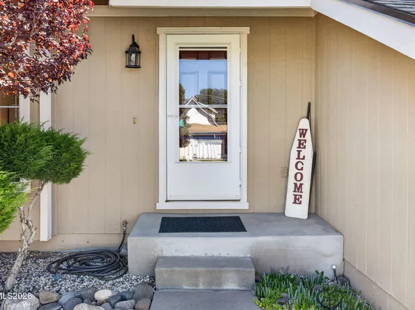 1697 Truckee Dr, Carson City, NV 89701