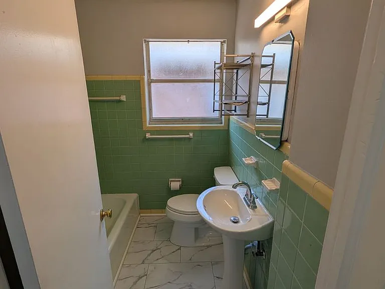 2716 Green St — Photo 5