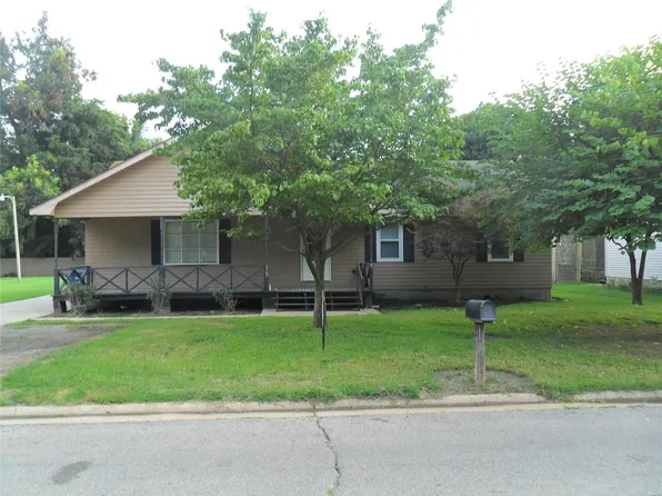 820 Mill St, New Madrid, MO 63869