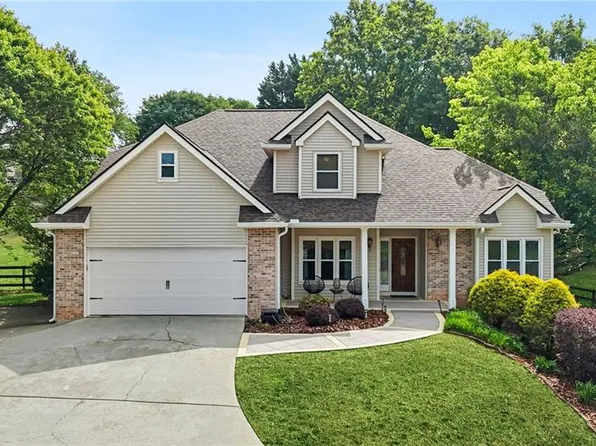 4995 Hyde Way, Cumming, GA 30040