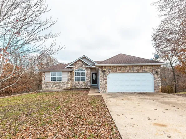 15812 Terris Ln, Saint Robert, MO 65584