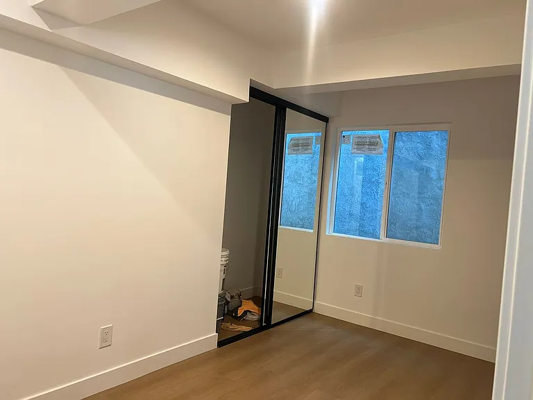 4531 E Anaheim St — Photo 12