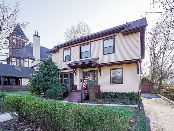 3rd image of 280 Bement Ave