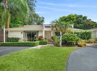 9015 SW 78th Ct, Miami, FL 33156