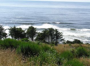 25 Nantucket Dr, Pacific City, OR 97135