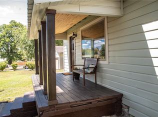 304 E Grand St, Whitewright, TX 75491