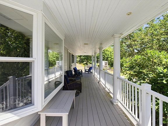 5th image of 51 N Pamet Street