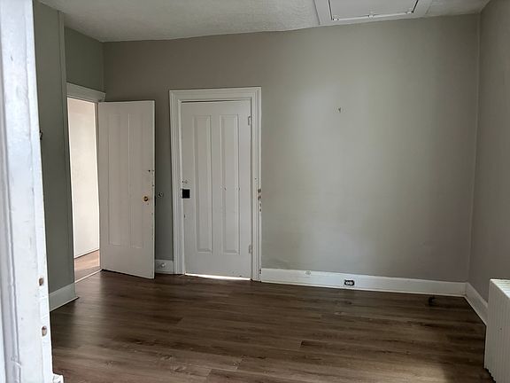 5th image of 516 Franklin St #2