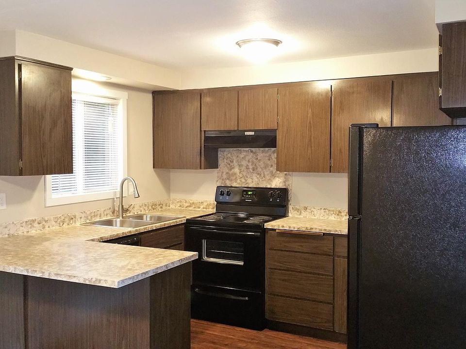 1st image of 561 Mary Neal Ln