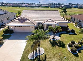 1840 Wolf Laurel Dr, Sun City Center, FL 33573