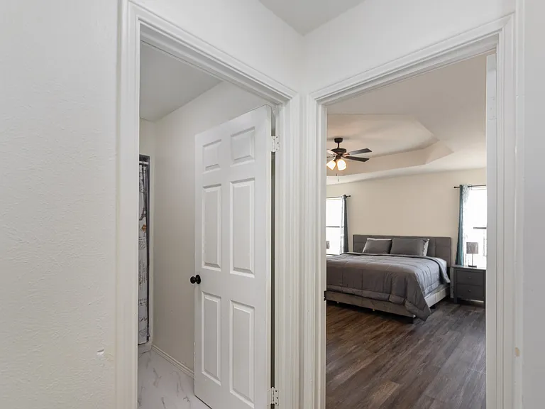 501 Field St — Photo 1