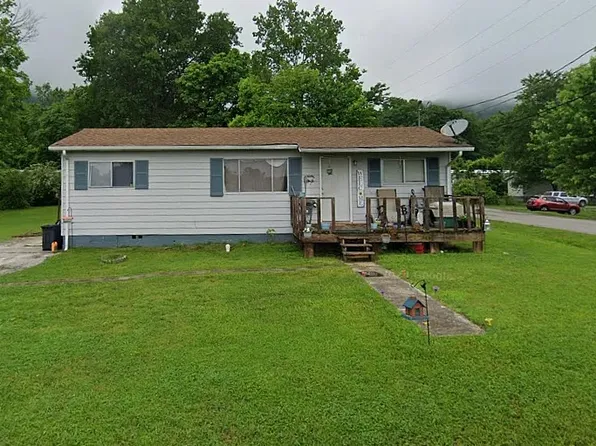 113 Trinity St N, Rockwood, TN 37854