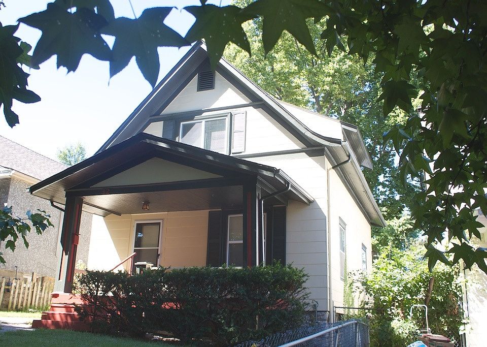 1st image of 32 N Thorpe St