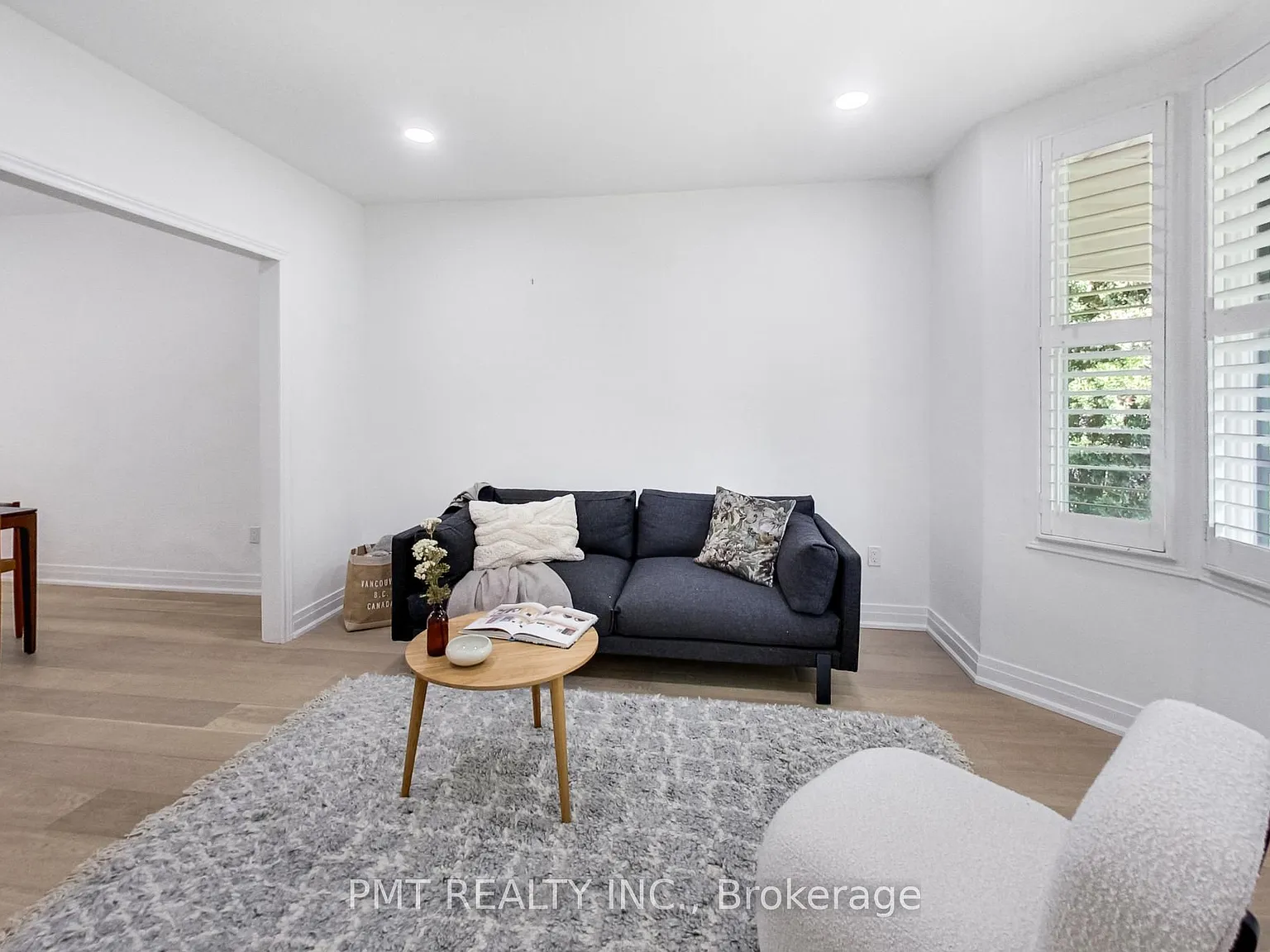 3 bed, $4,200 — Photo 3
