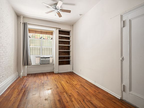 3rd image of 216 E 17th St APT 1F