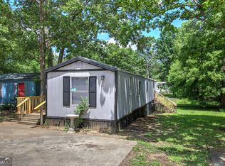 131 Rising Fawn Trl NE, Swan Lk, GA 30165