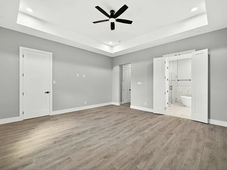 4517 Larch Ln — Photo 28
