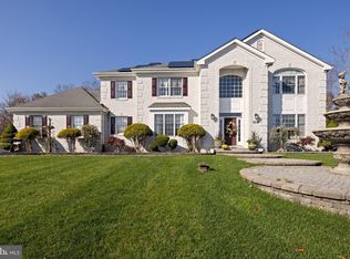108 Kristine Ave, Manahawkin, NJ 08050