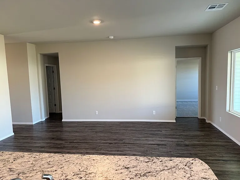 11425 S 232nd East Ave — Photo 3