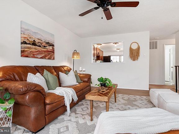4th image of 2505 Symphony Ln