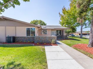 1880 Saint John Rd APT 33A, Seal Beach, CA 90740