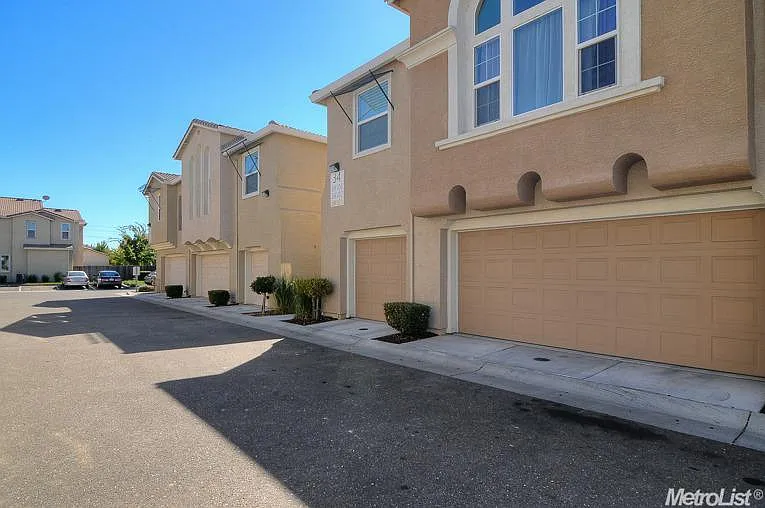 7515 Sheldon Rd #34101 — Photo 4