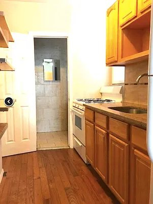 Rented by REAL New York | media 9