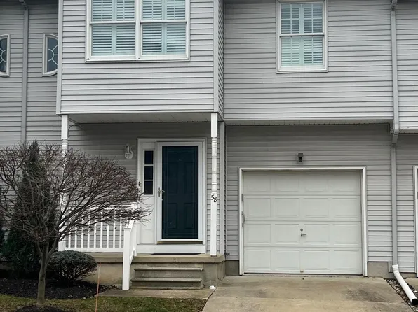 58 Holly Glen Dr, Pitman, NJ 08071