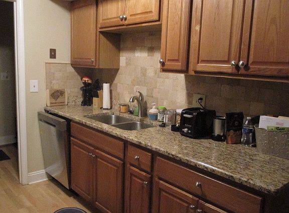 3rd image of 330 Hampton Ct Unit B