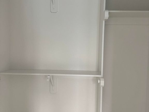 5th image of 709 E Lenoir St #201