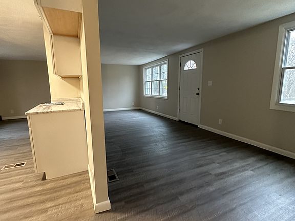 3rd image of 696 Hixville Rd #1
