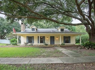 5635 Tee Dr, Zachary, LA 70791