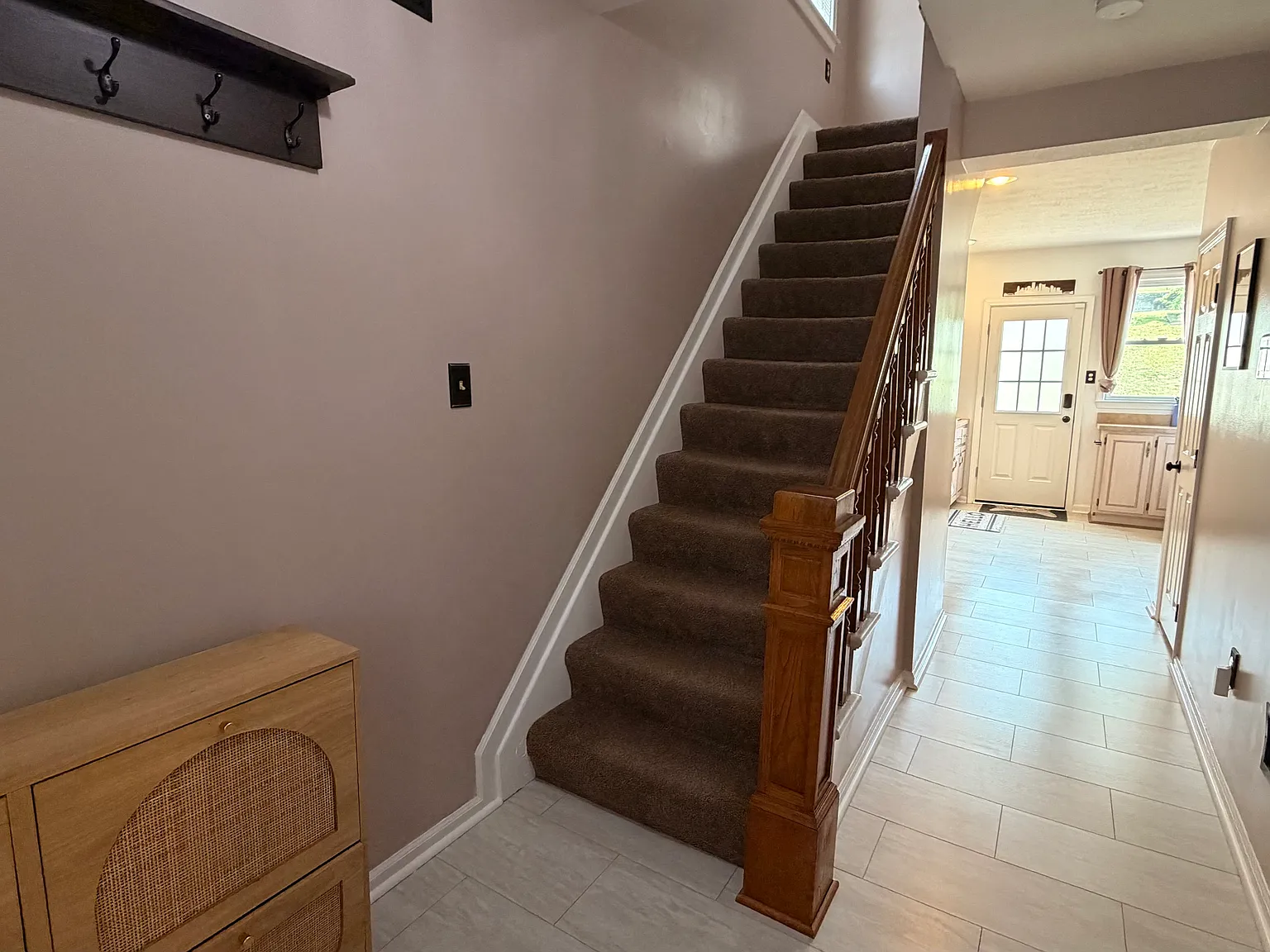 2 bed, 1.5 bath, 1344 sqft, $2,000 — Photo 4