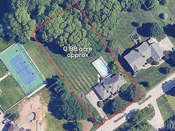 2nd image of 327 Woodmere Dr