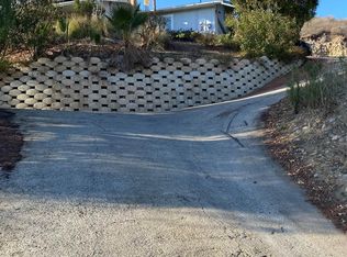 11834 Rocoso Rd, Lakeside, CA 92040