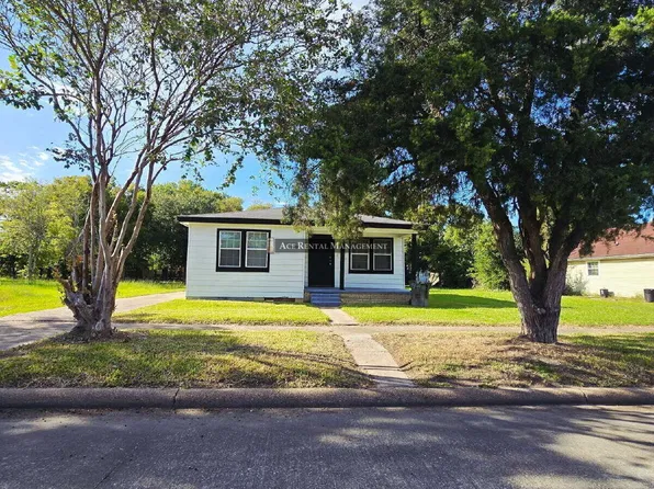 1127 W Procter St, Port Arthur, TX 77640