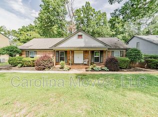 125 Fieldstone Rd, Spartanburg, SC 29301