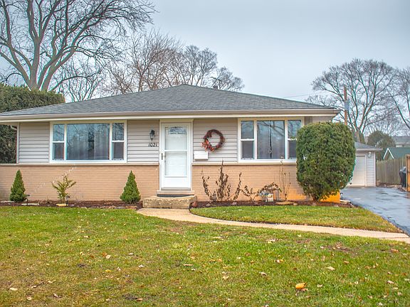 2nd image of 1021 Longmeadow Dr